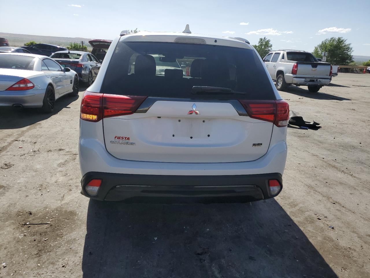 2020 Mitsubishi Outlander Se vin: JA4AD3A3XLZ008944