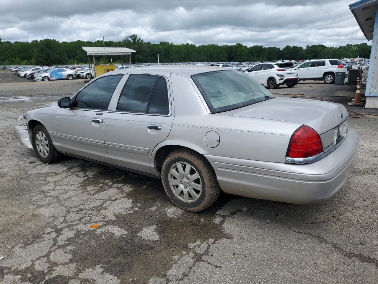 2FAFP74V17X143724 2007 Ford Crown Victoria Lx