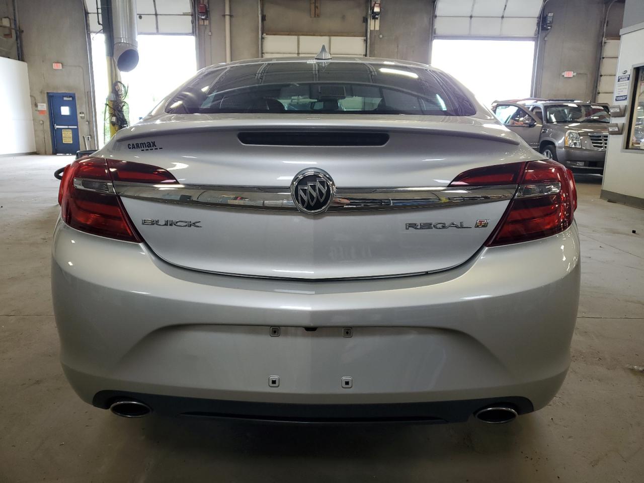 2G4GL5EX1H9132917 2017 Buick Regal Sport Touring