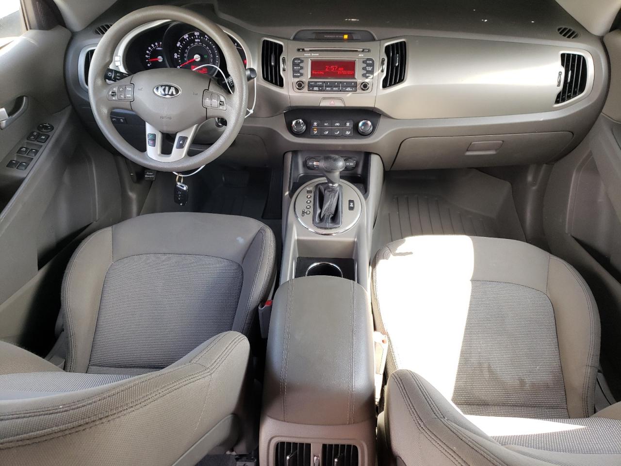 KNDPBCAC3F7781793 2015 Kia Sportage Lx