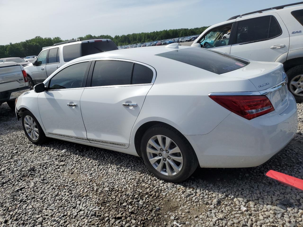 2016 Buick Lacrosse vin: 1G4GB5GR8GF259249