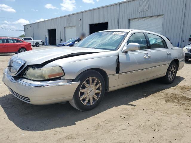 Lot #2540536554 2008 LINCOLN TOWN CAR S salvage car