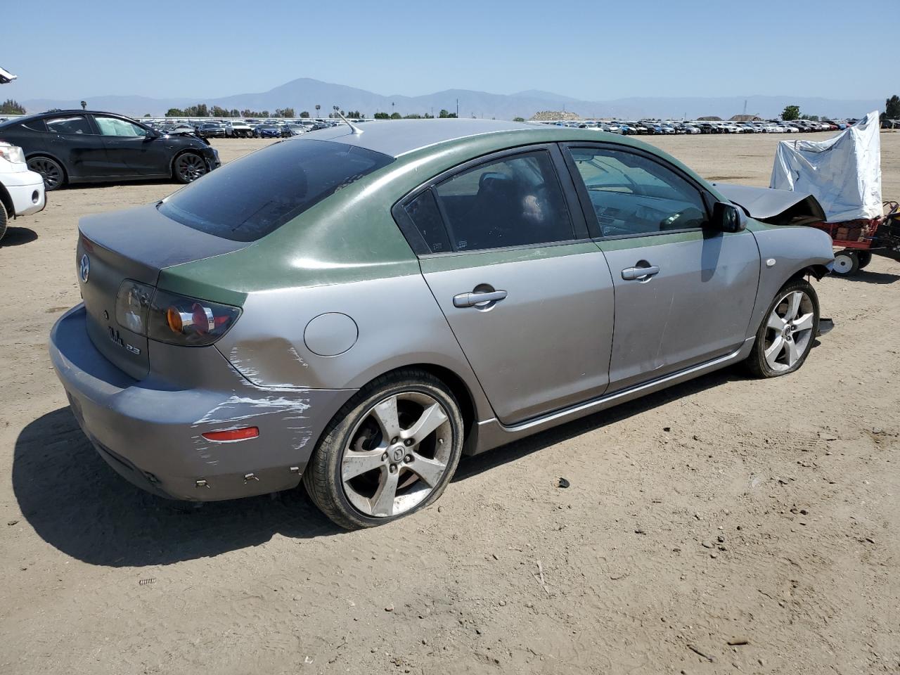 JM1BK323761412933 2006 Mazda 3 S