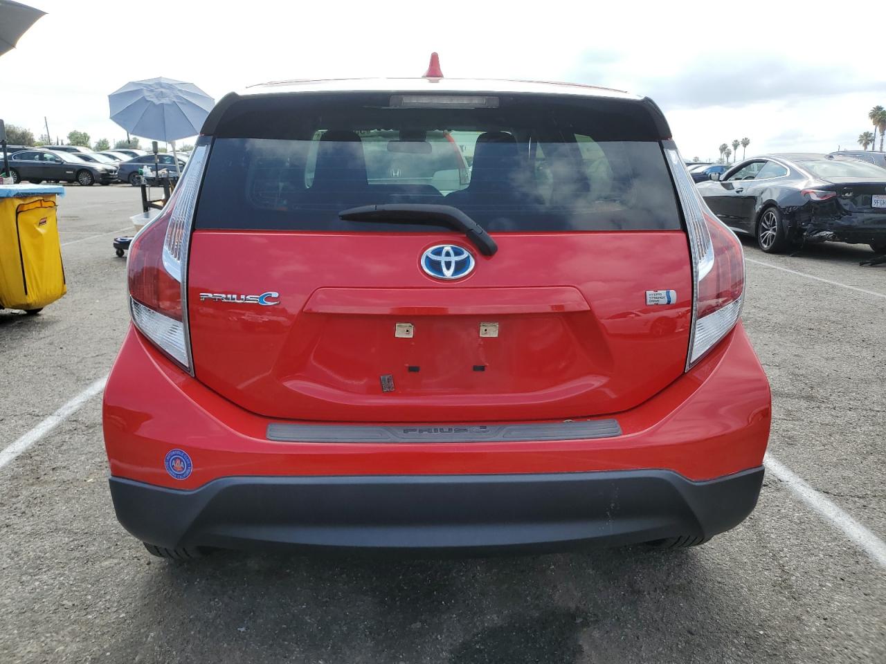 JTDKDTB38H1592209 2017 Toyota Prius C
