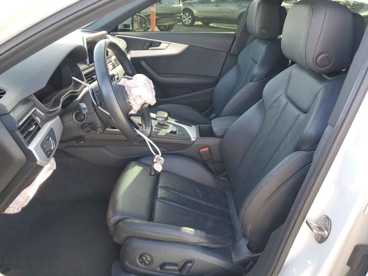 WAUENAF48HN063480 2017 Audi A4 Premium Plus