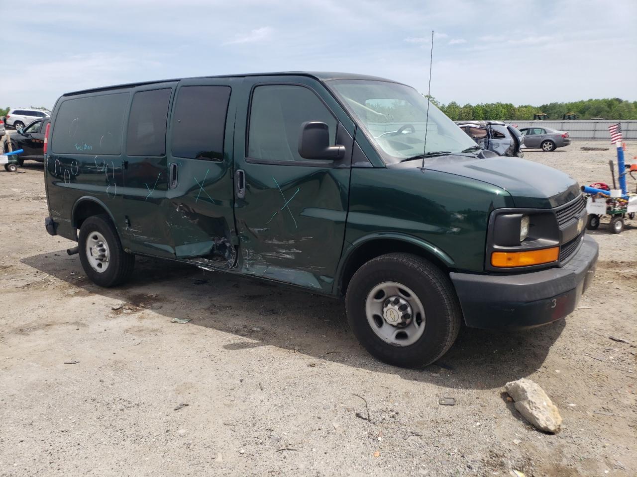 1GCWGFCA7B1154327 2011 Chevrolet Express G2500