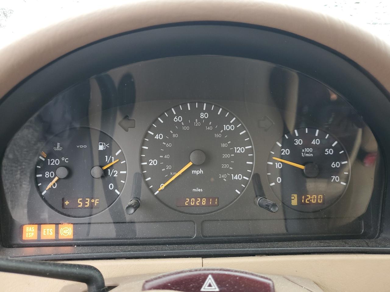 4JGAB75E42A303707 2002 Mercedes-Benz Ml 500