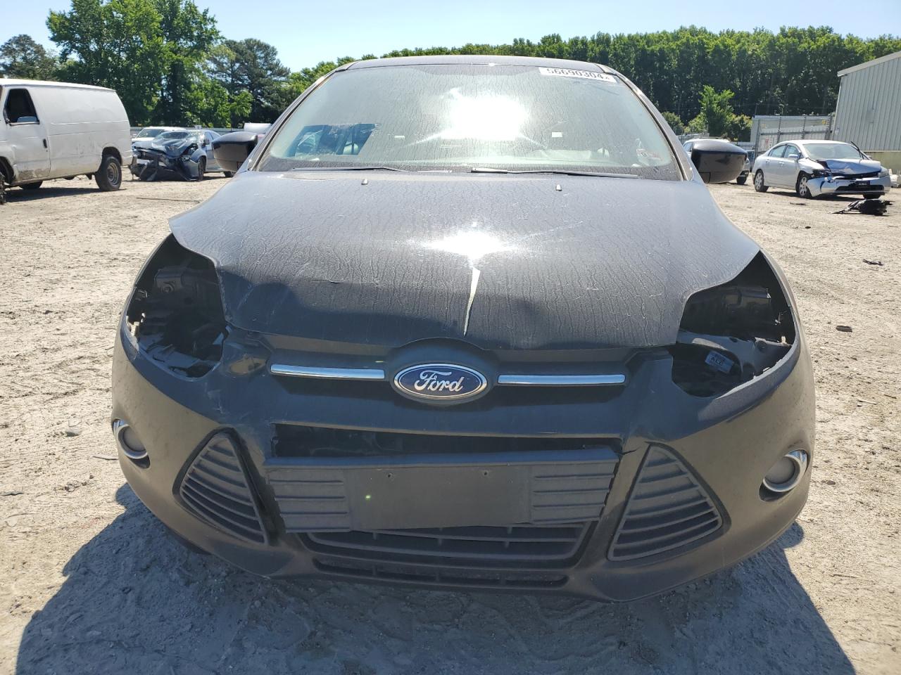 1FAHP3F25CL285683 2012 Ford Focus Se