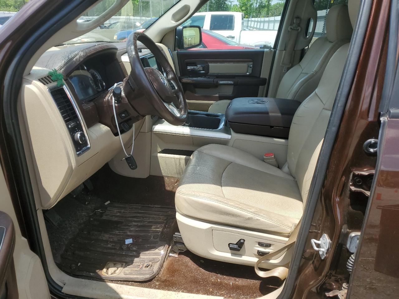 1C6RR7NTXFS732973 2015 Ram 1500 Laramie