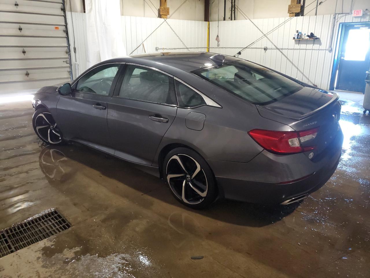 1HGCV1F37JA097135 2018 Honda Accord Sport