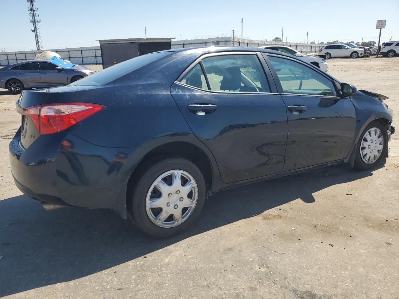 2018 Toyota Corolla L vin: 2T1BURHE5JC966742