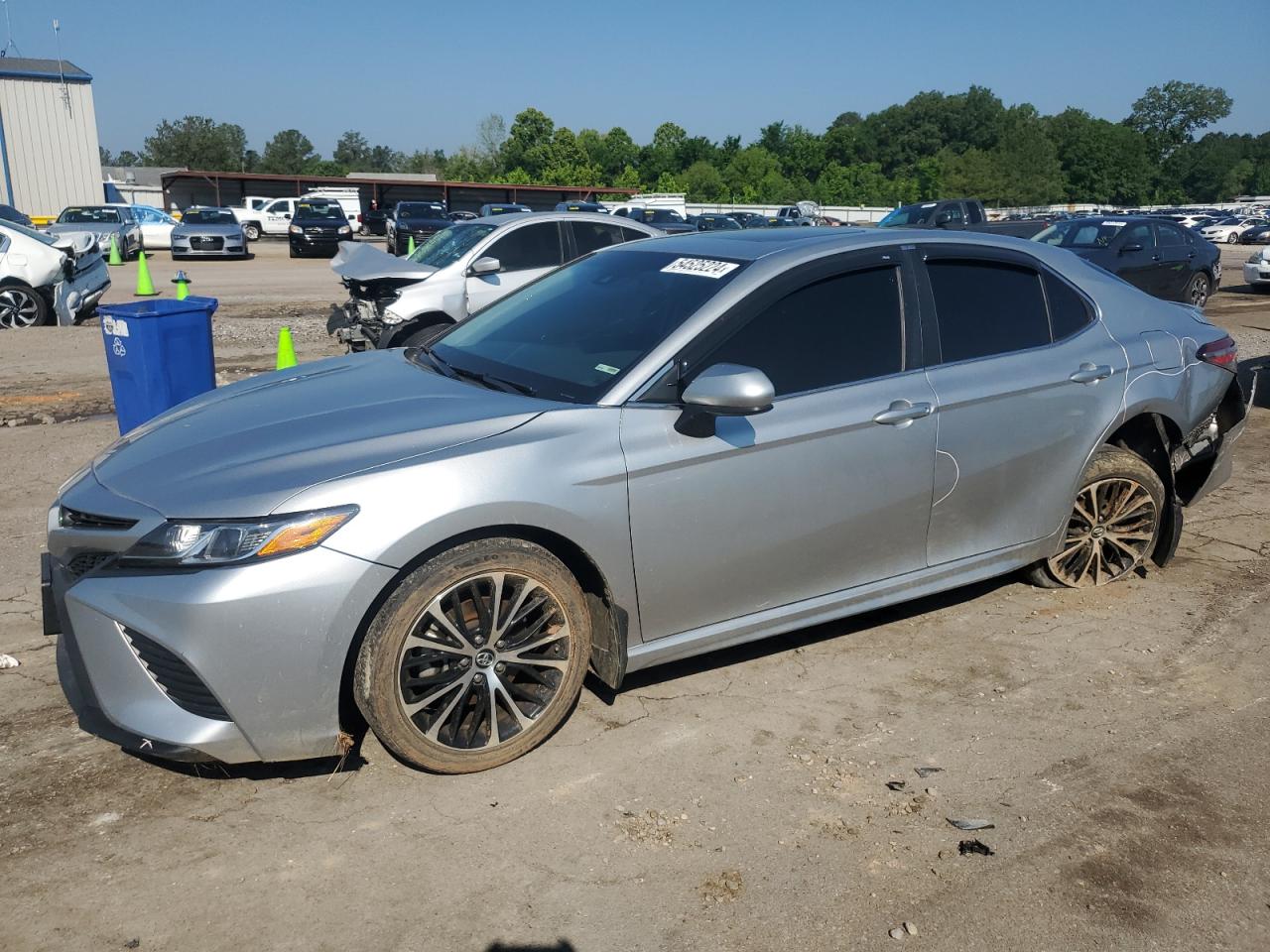 4T1B11HK4JU535825 2018 Toyota Camry L