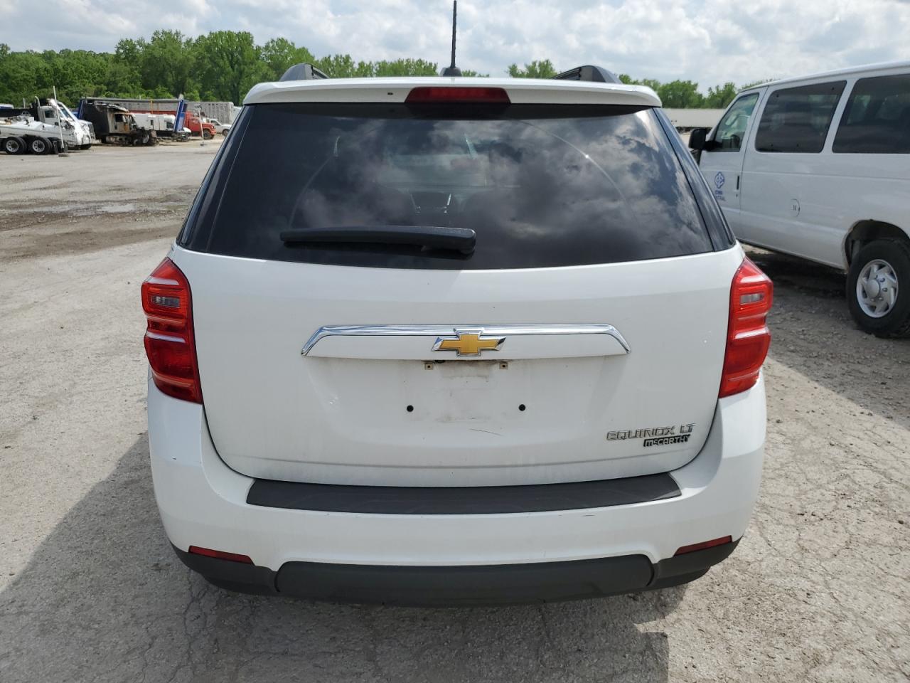 2GNALCEKXG1158228 2016 Chevrolet Equinox Lt