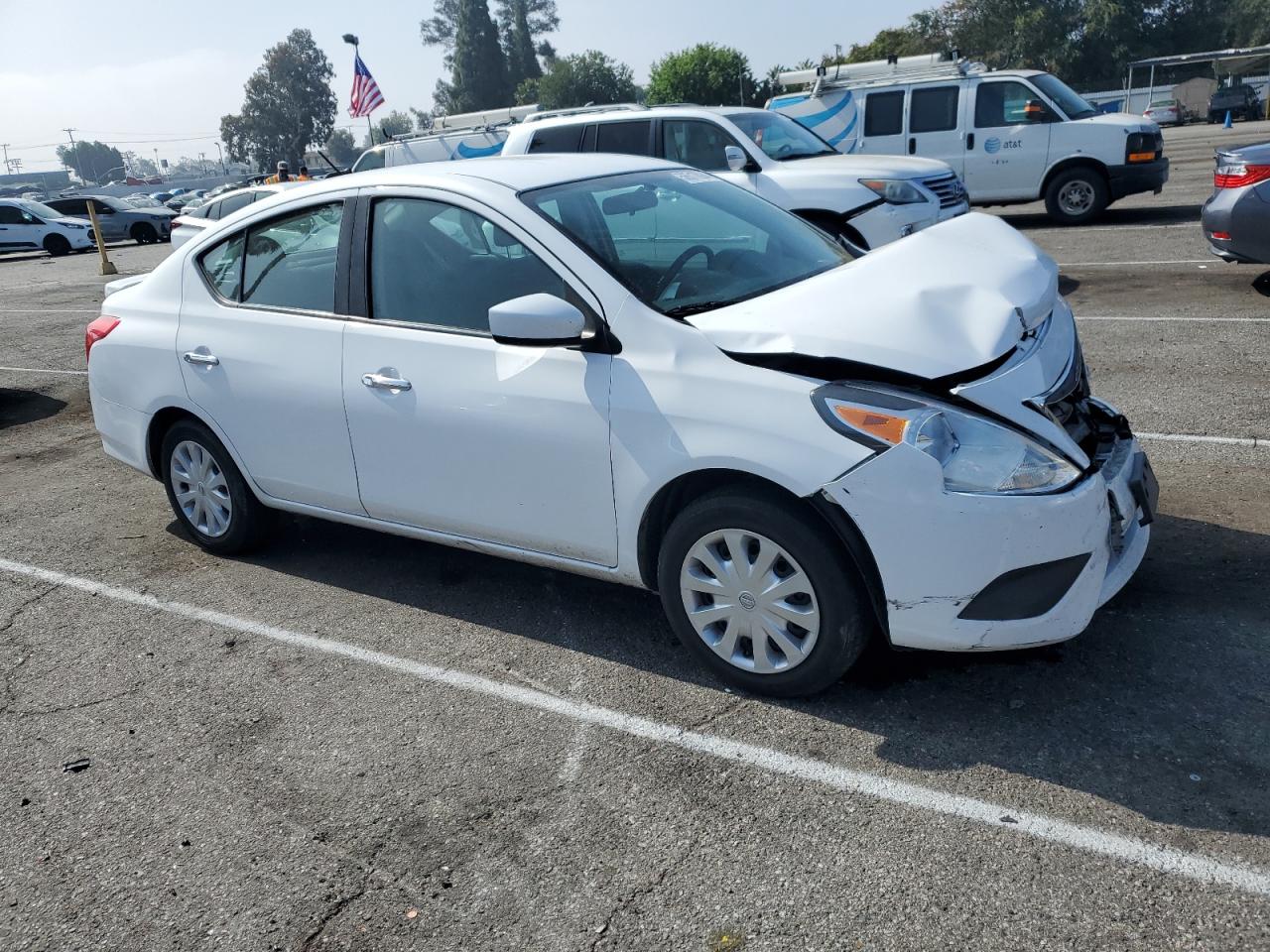 3N1CN7AP2KL875480 NISSAN VERSA 2019