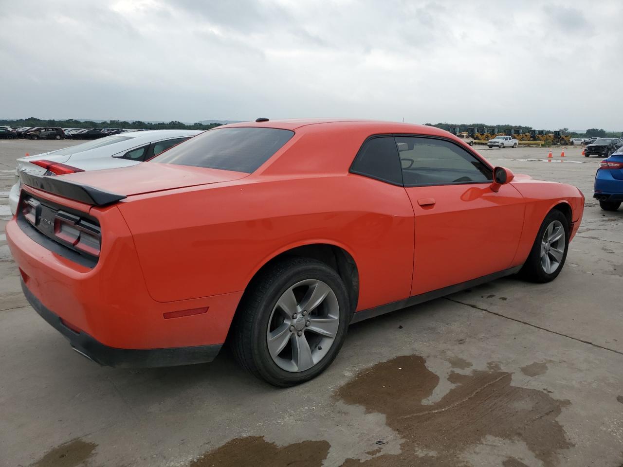 2018 Dodge Challenger Sxt vin: 2C3CDZAG7JH241752