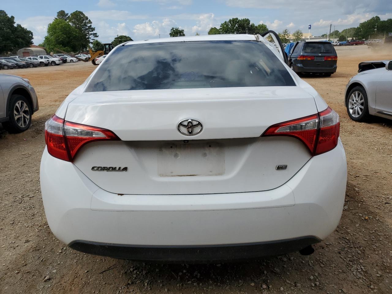 2015 Toyota Corolla L vin: 5YFBURHE7FP257222