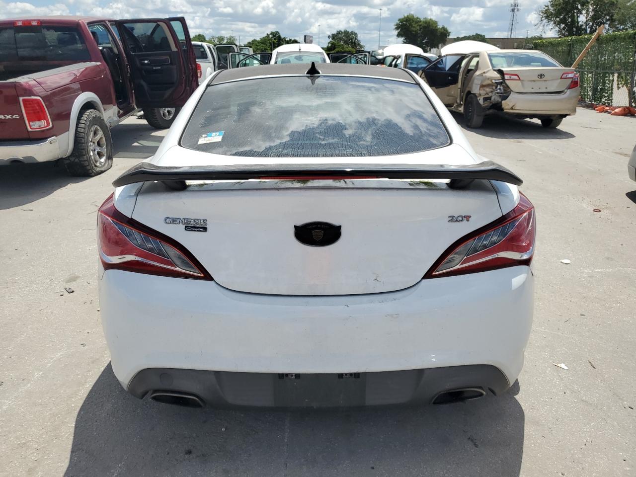 KMHHT6KD8EU121559 2014 Hyundai Genesis Coupe 2.0T