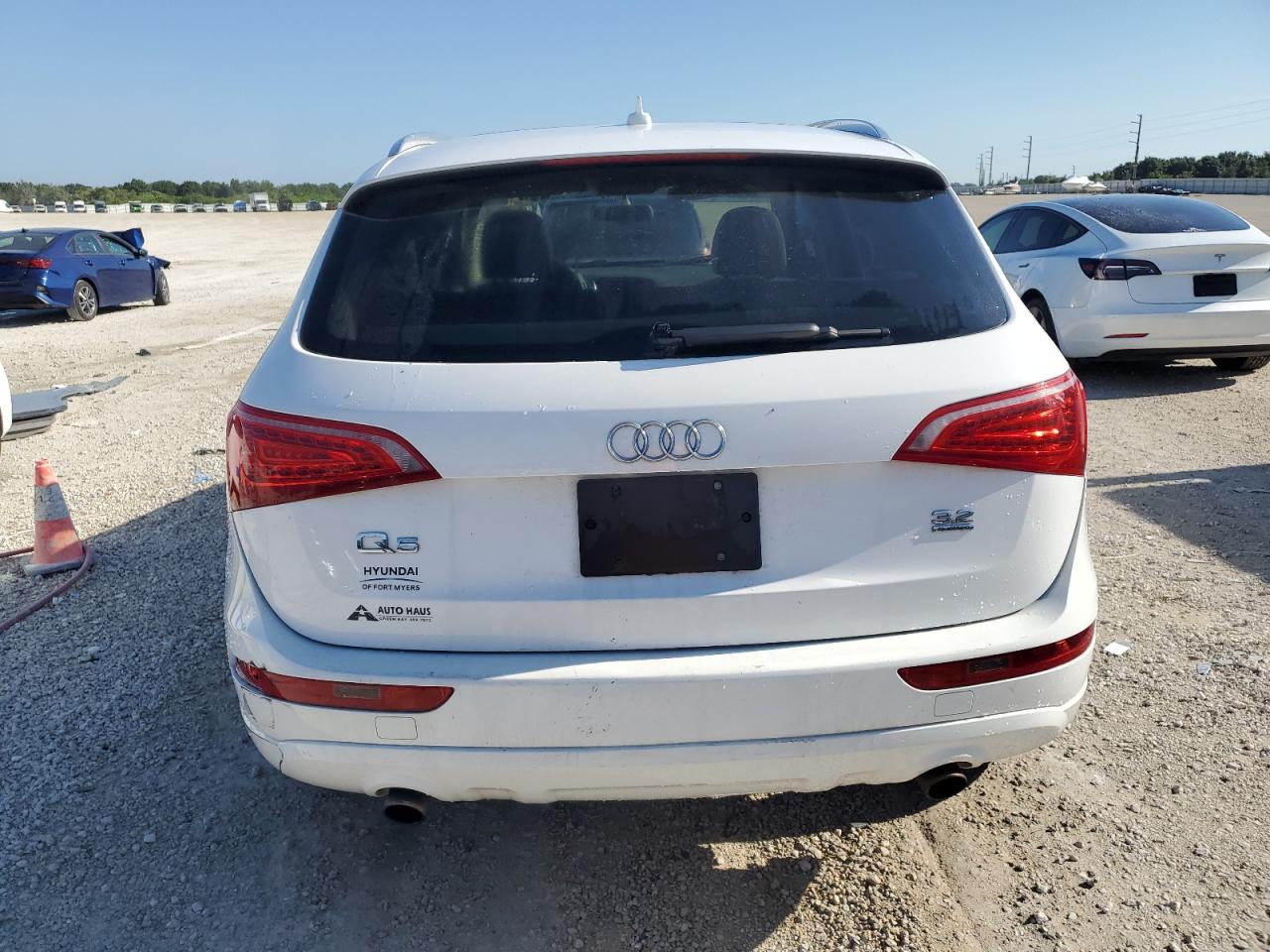 WA1LKAFP9AA091082 2010 Audi Q5 Premium Plus