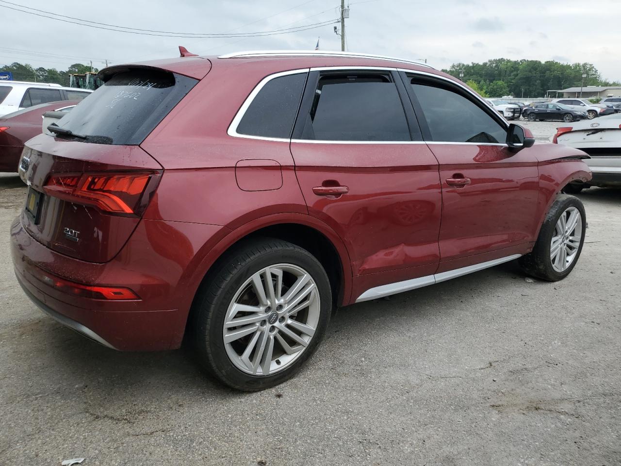 2018 Audi Q5 Premium Plus vin: WA1BNAFY6J2240781