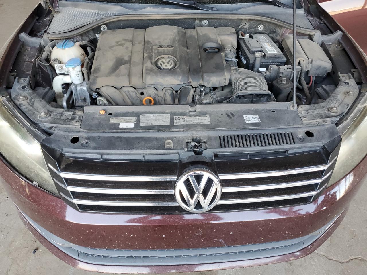 1VWBP7A39DC075173 2013 Volkswagen Passat Se