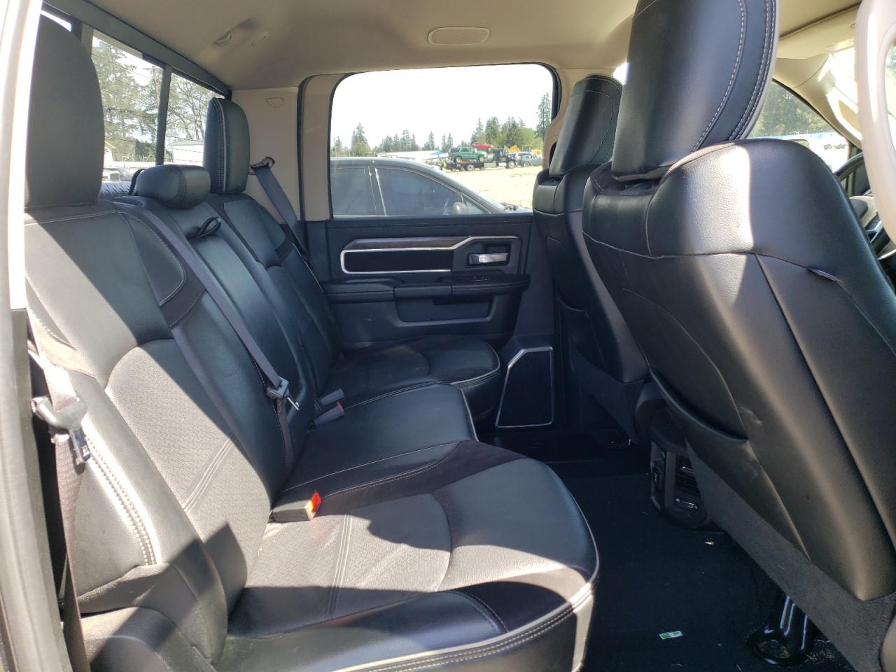 3C63R3JL4KG719383 2019 Ram 3500 Laramie