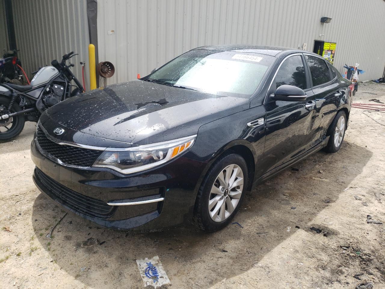 5XXGT4L35JG274362 2018 Kia Optima Lx