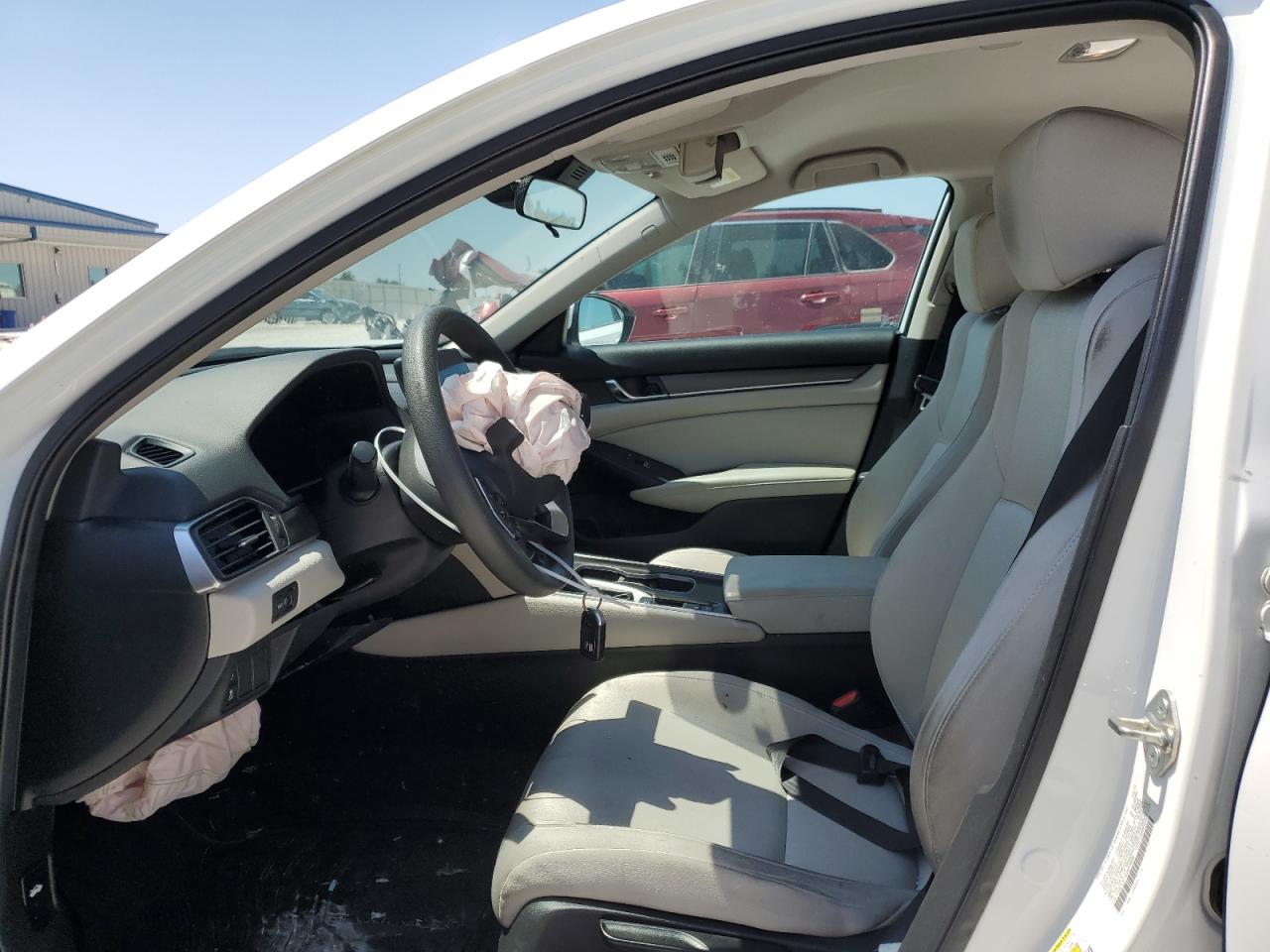 1HGCV1F18JA014858 HONDA ACCORD 2018