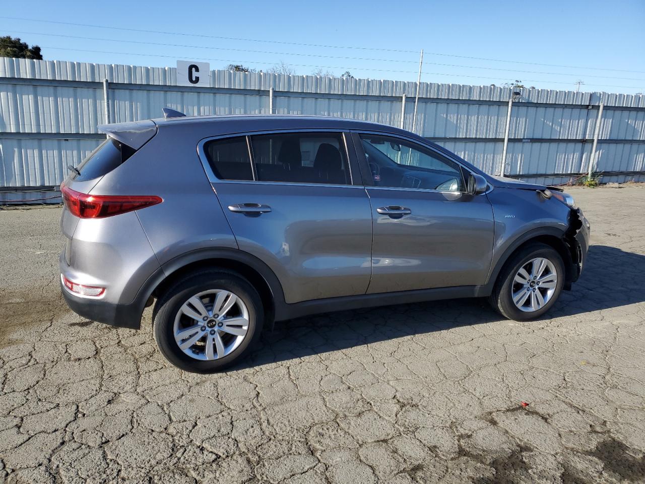 KNDPMCAC0H7068590 2017 Kia Sportage Lx