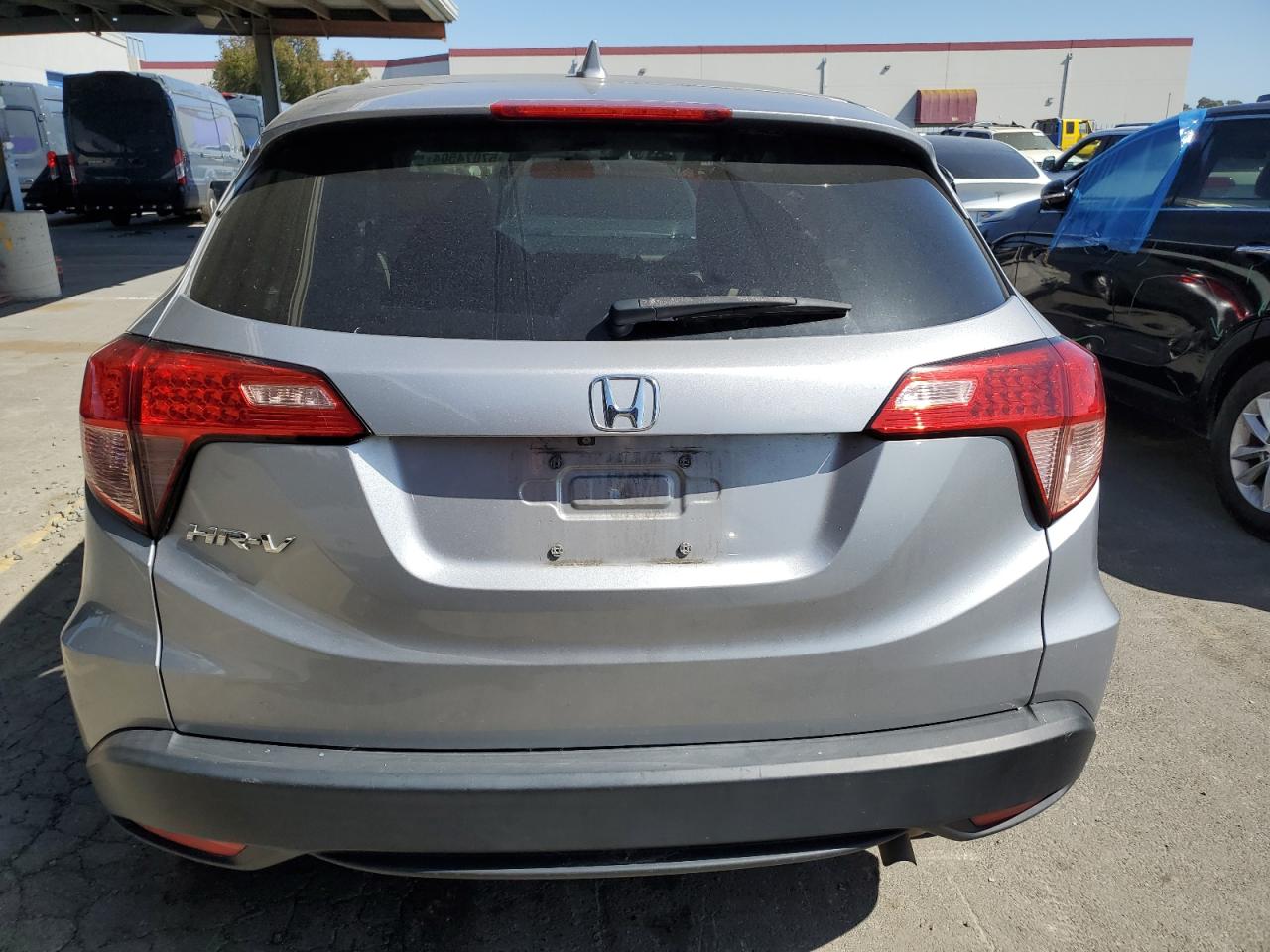 3CZRU5H52JG705186 2018 Honda Hr-V Ex