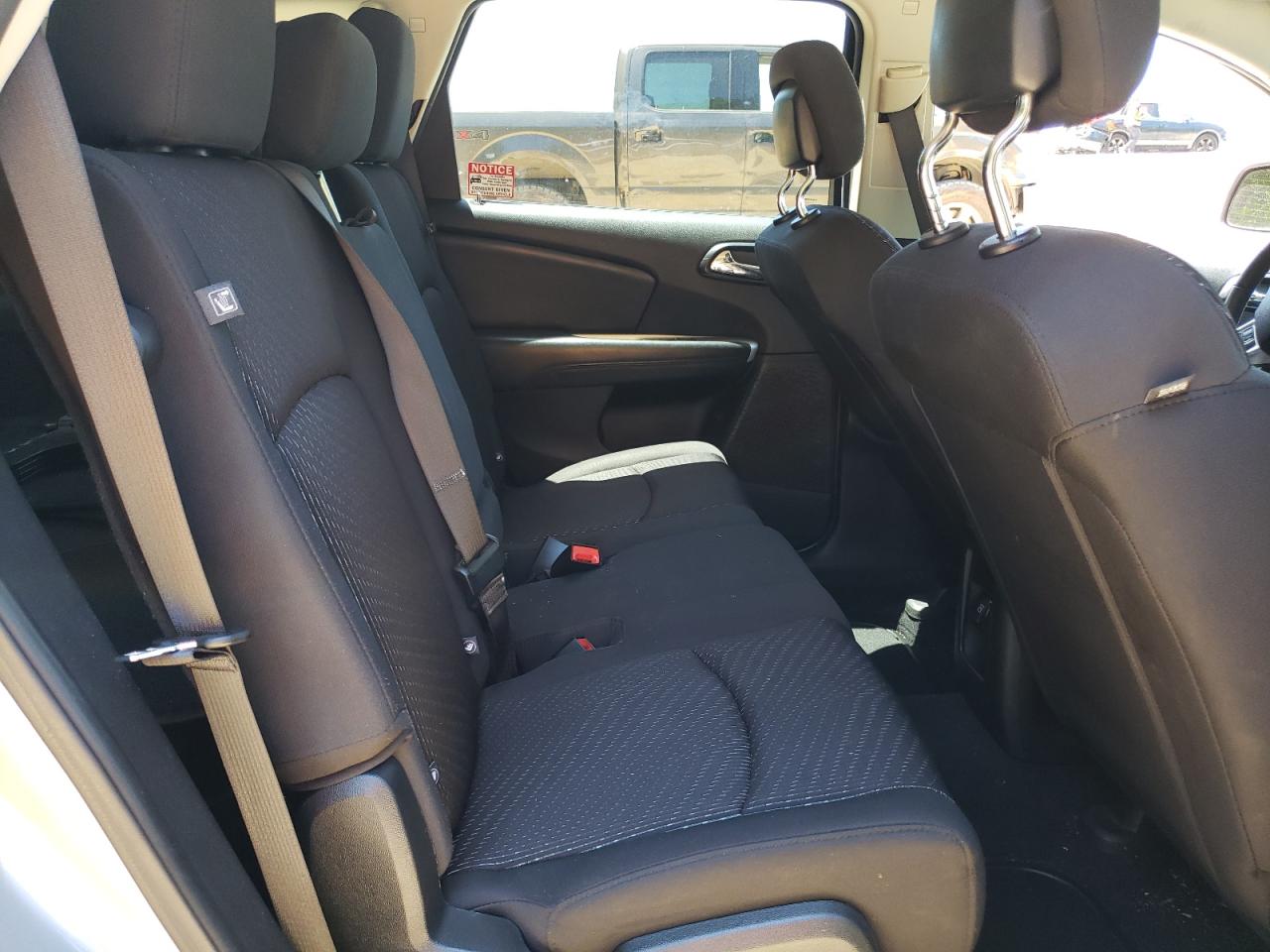 3C4PDCAB5JT266820 2018 Dodge Journey Se