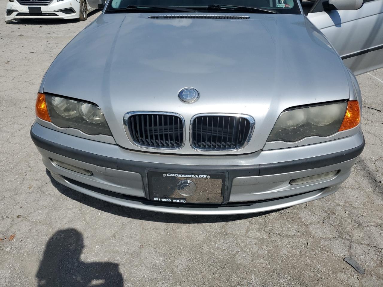 WBAAM3331YKC66692 2000 BMW 323 I