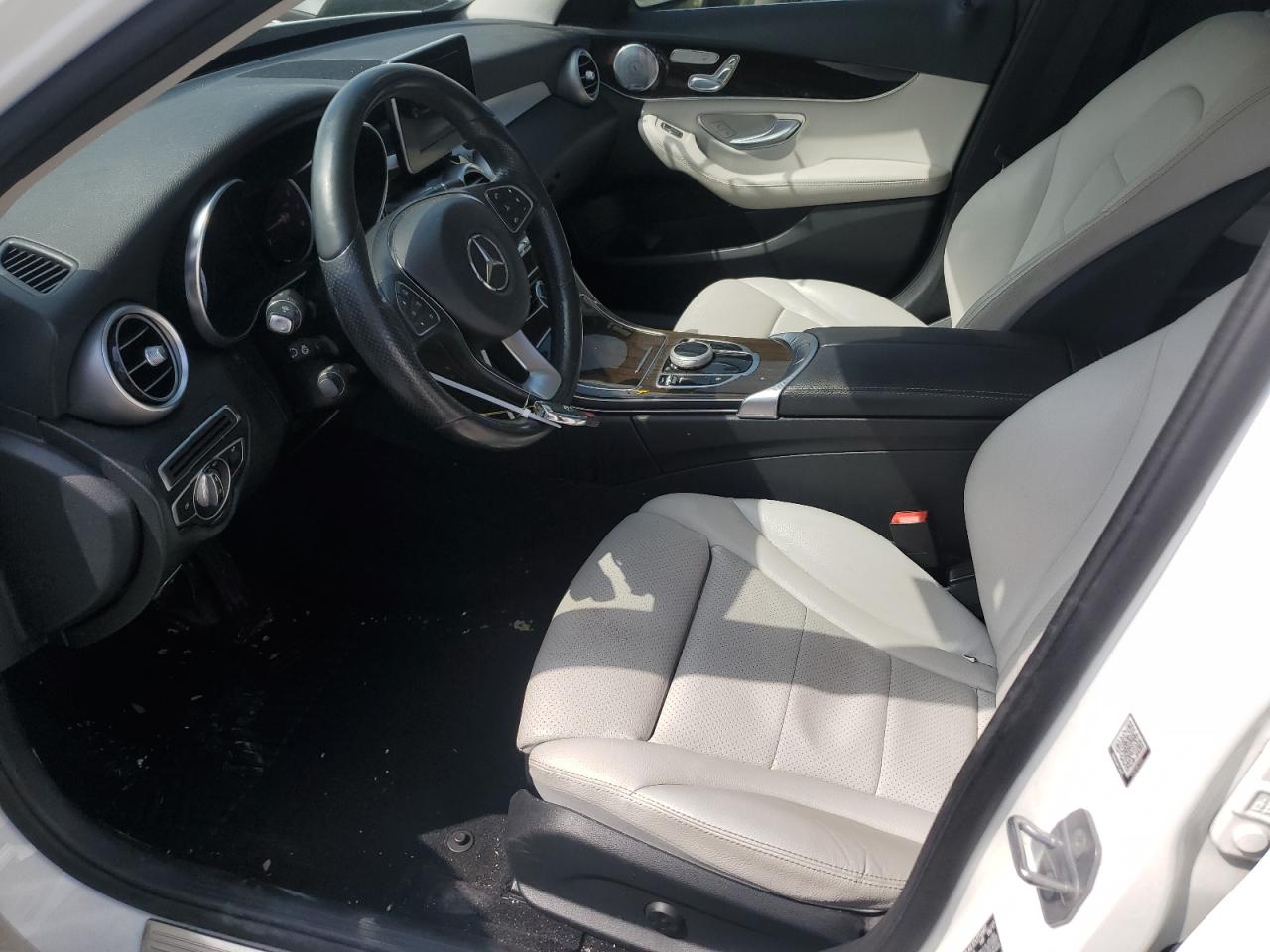 WDDWF4KB5JR319556 2018 Mercedes-Benz C 300 4Matic