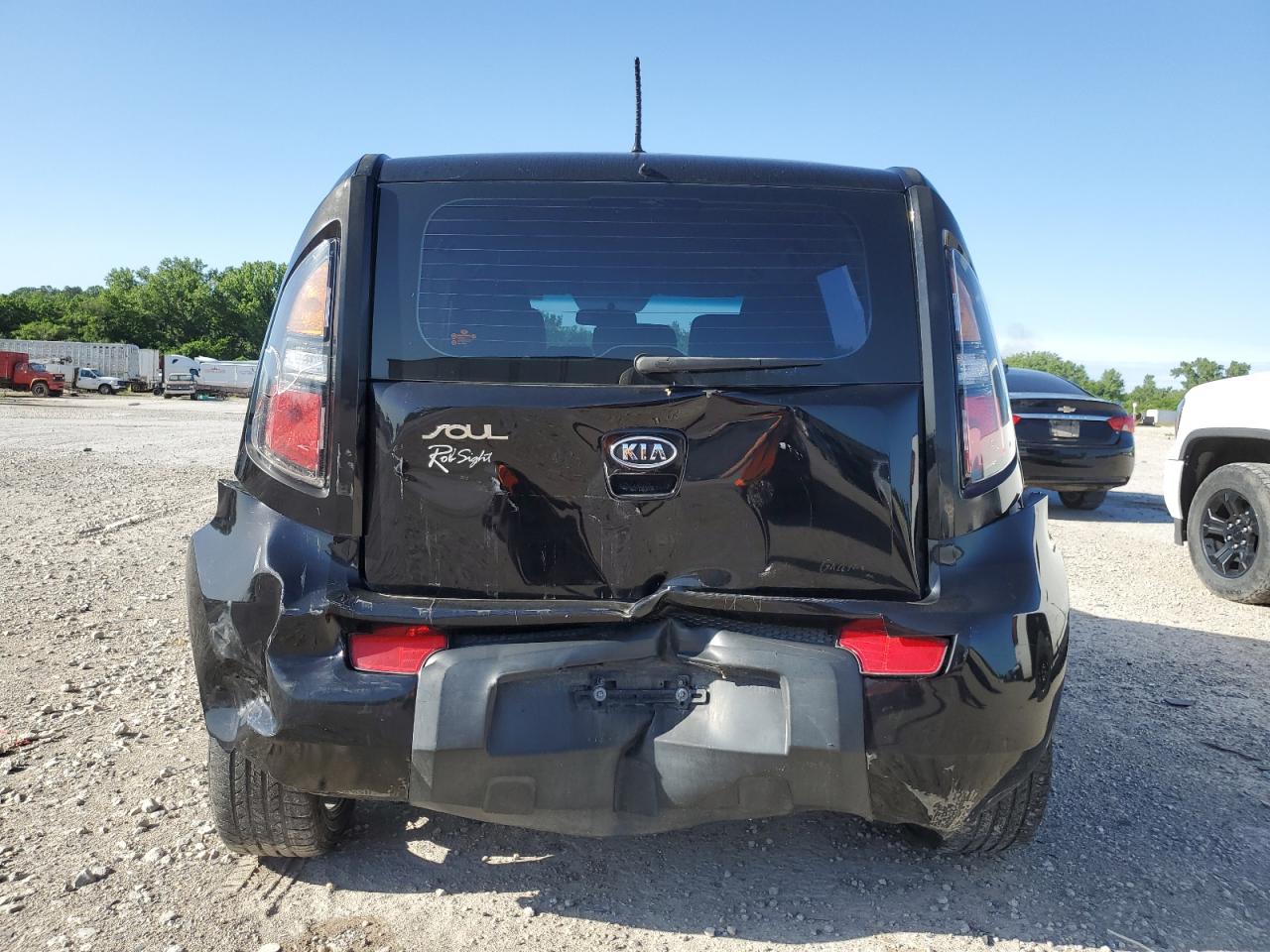 KNDJT2A1XB7347070 2011 Kia Soul