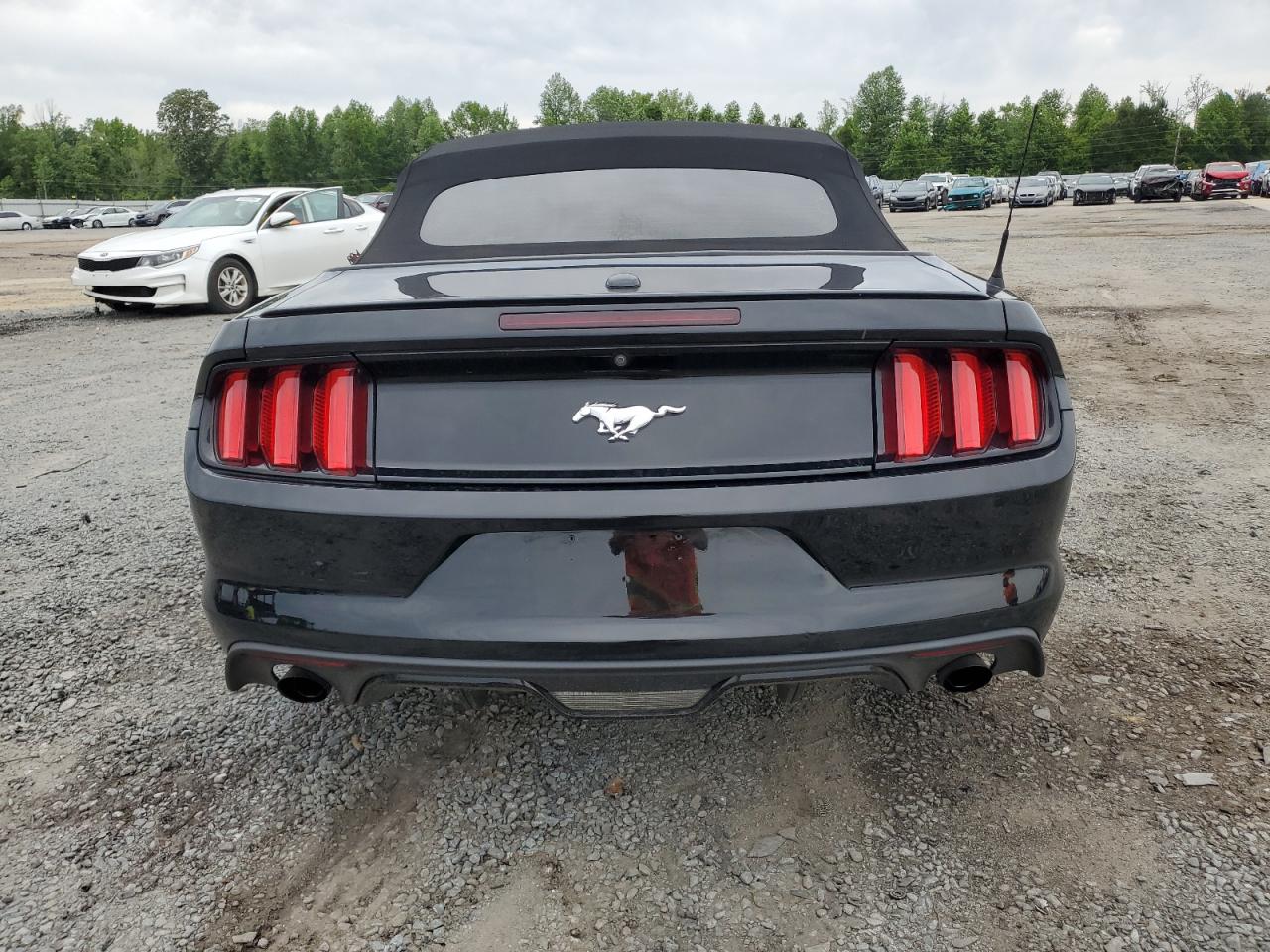 1FATP8UH2G5295919 2016 Ford Mustang