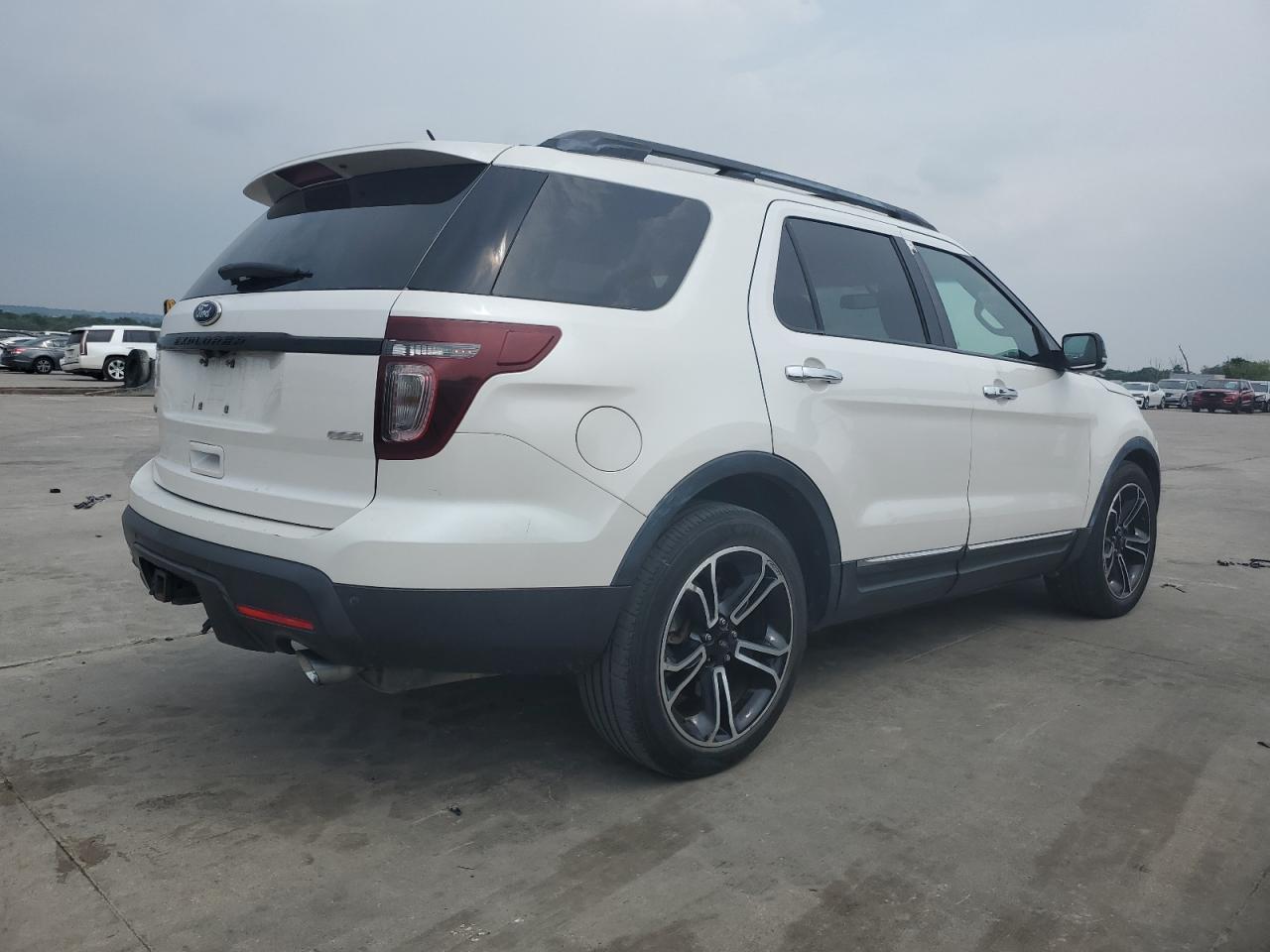 1FM5K8GT7FGB49175 2015 Ford Explorer Sport