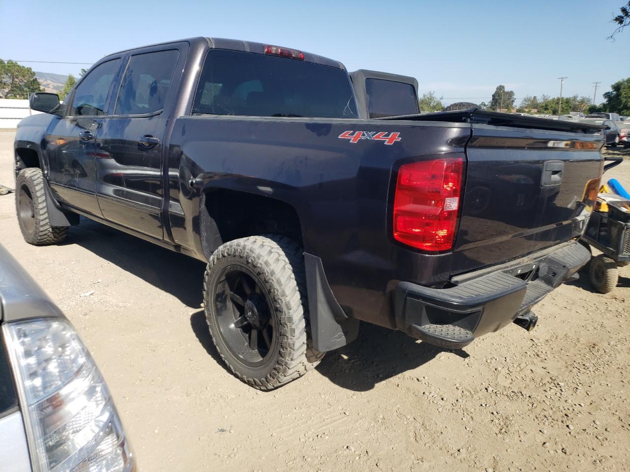 3GCUKREC6FG252715 2015 Chevrolet Silverado K1500 Lt