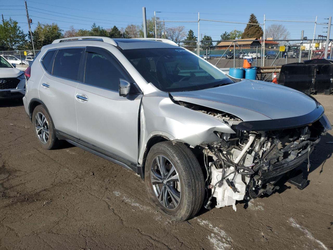 5N1AT2MVXHC754798 NISSAN ROGUE 2017