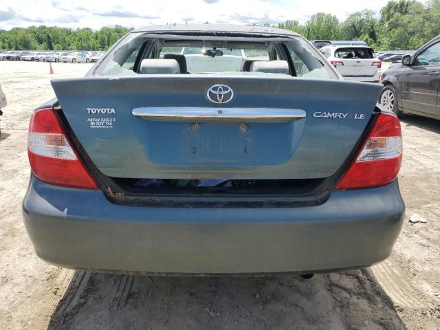 2002 Toyota Camry Le VIN: 4T1BE32K82U590255 Lot: 55152954