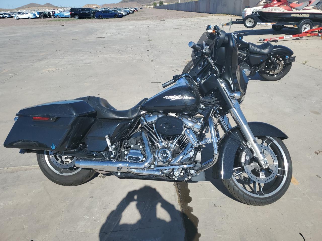 1HD1KBC12JB609125 HARLEY-DAVIDSON FLHX STREE 2018