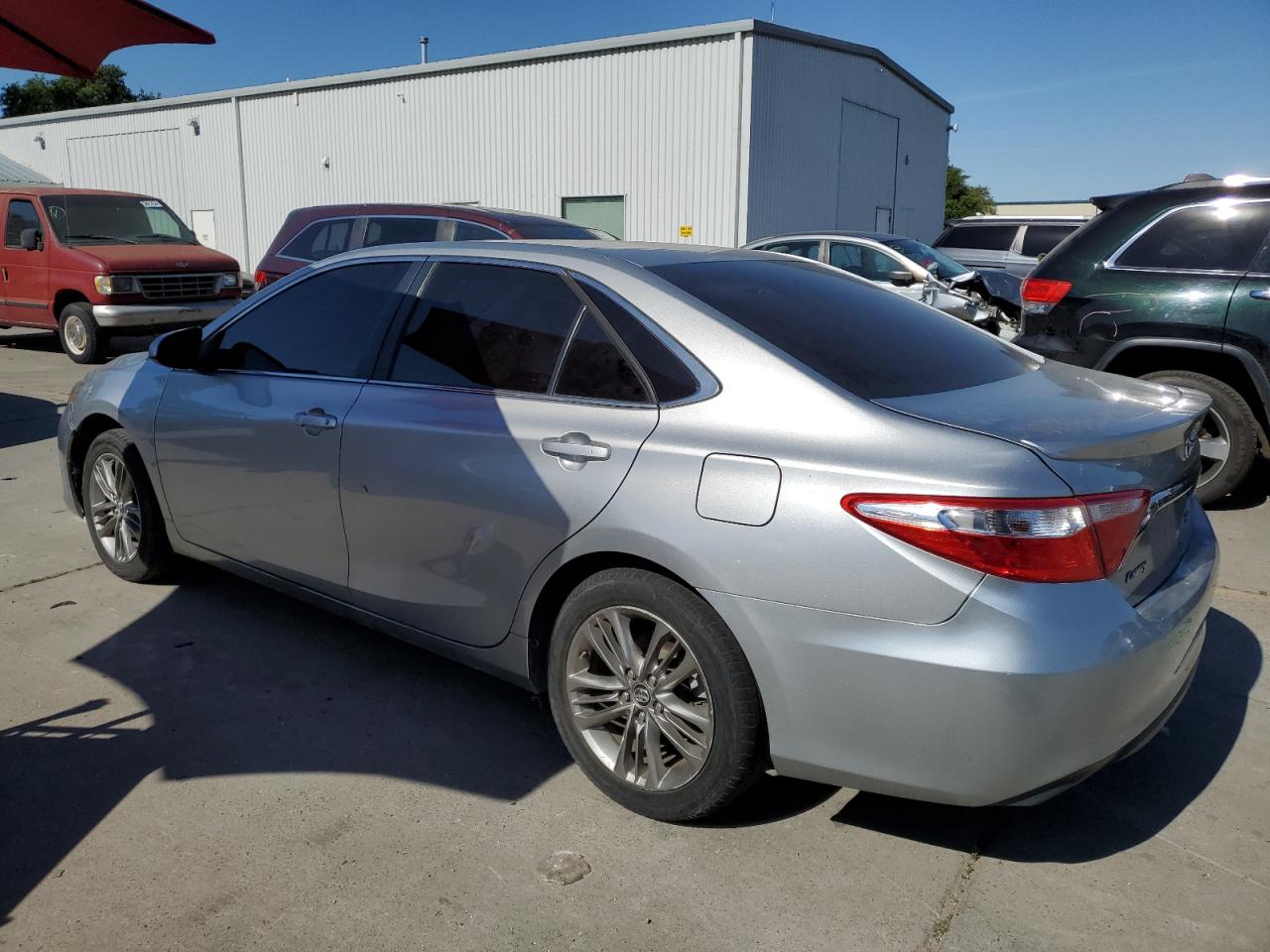 4T1BF1FK2HU396826 2017 Toyota Camry Le