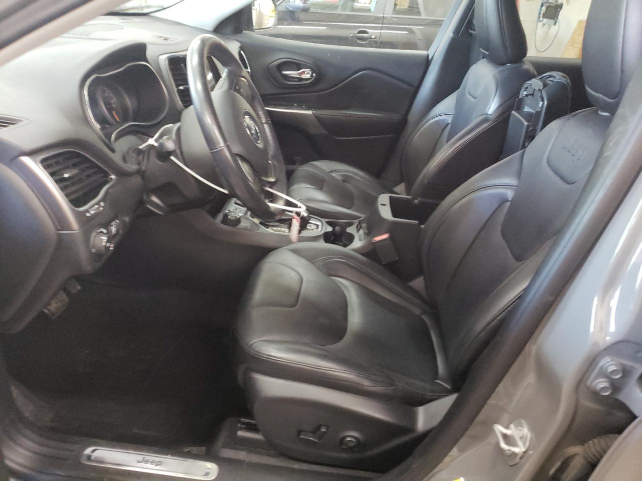 1C4PJMDX1KD464923 2019 Jeep Cherokee Limited