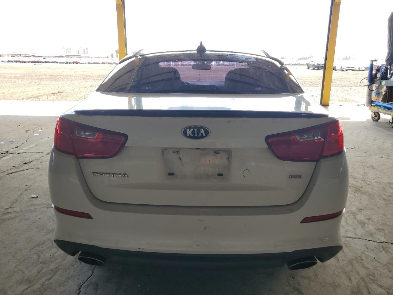 KNAGM4A74F5652344 2015 Kia Optima Lx