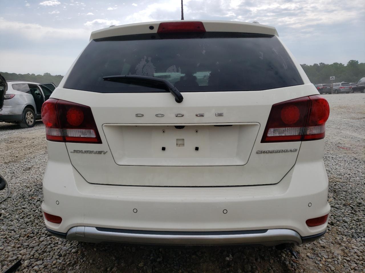 3C4PDCGB0LT188263 2020 Dodge Journey Crossroad