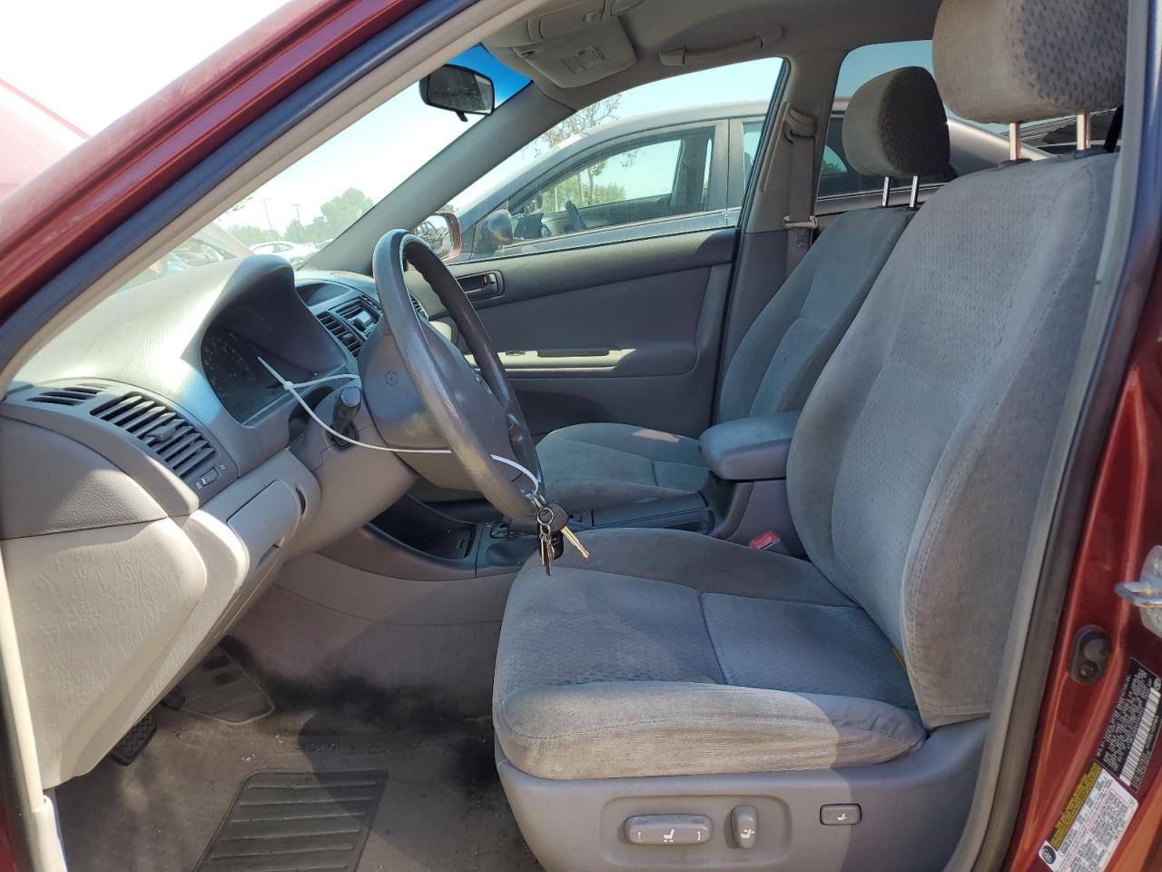 4T1BE32K64U363343 2004 Toyota Camry Le