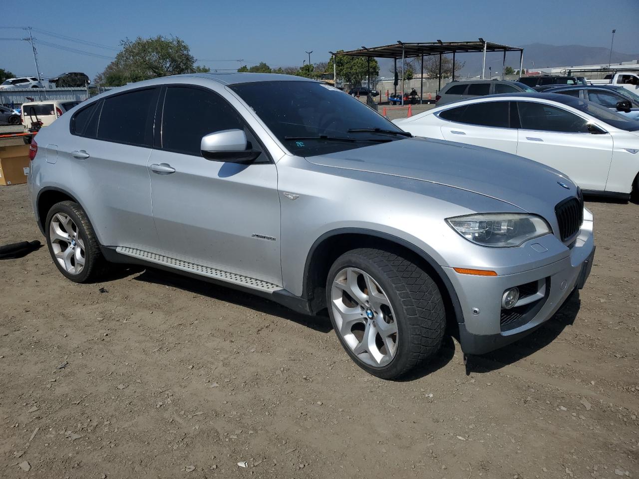 2013 BMW X6 xDrive50I vin: 5UXFG8C56DL591790