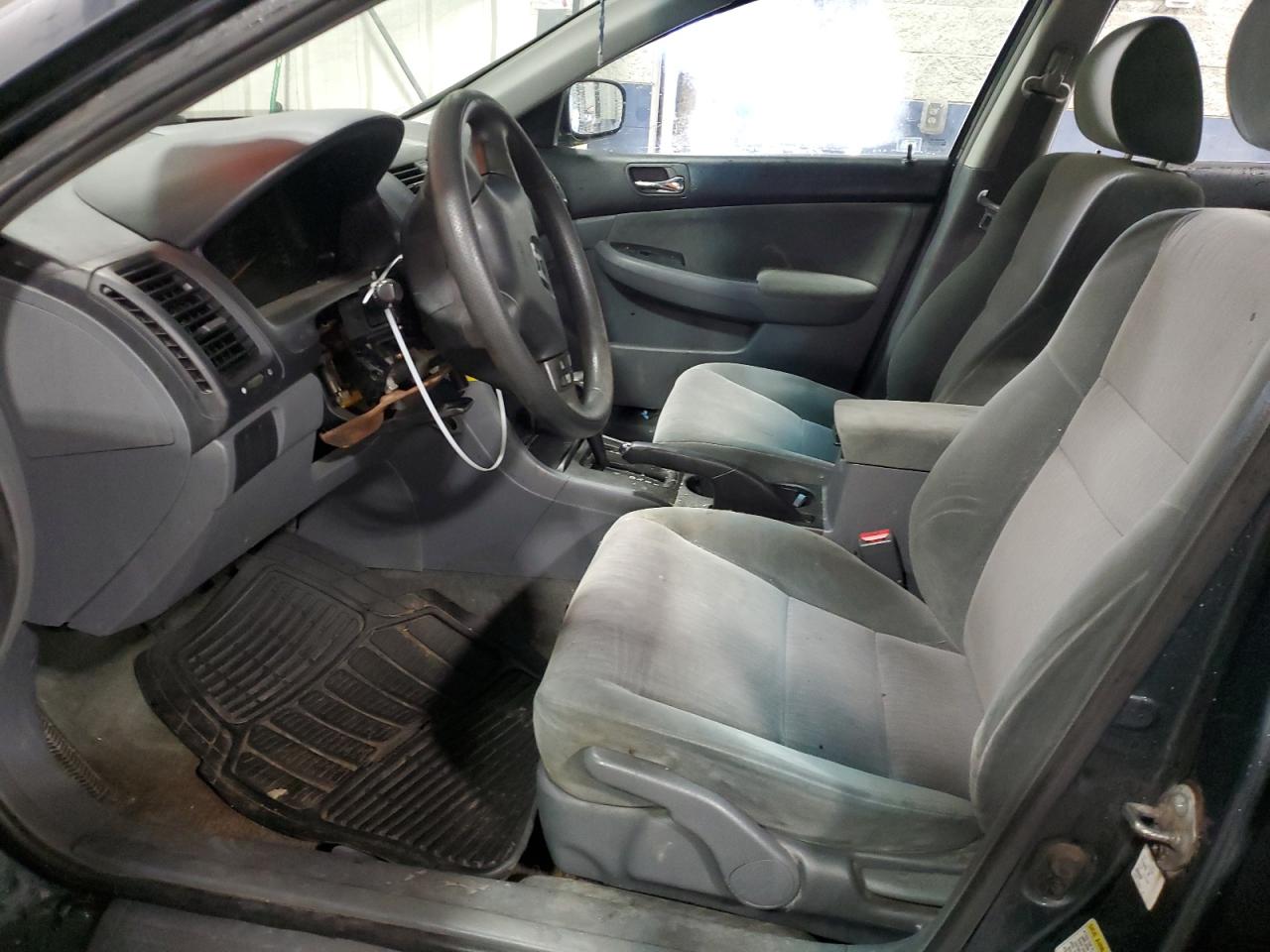 1HGCM56384A161388 2004 Honda Accord Lx