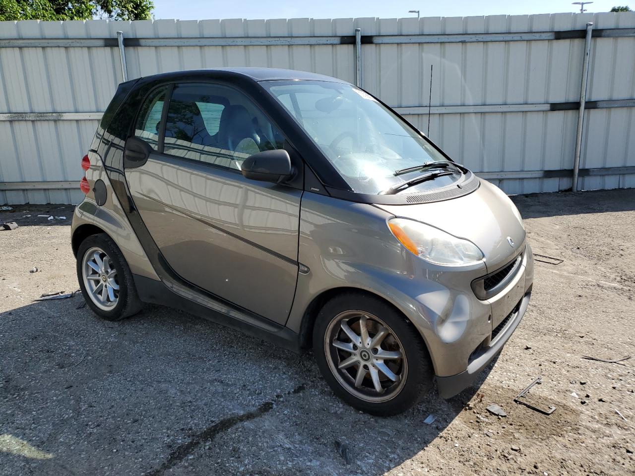 WMEEJ31X09K305047 2009 Smart Fortwo Pure