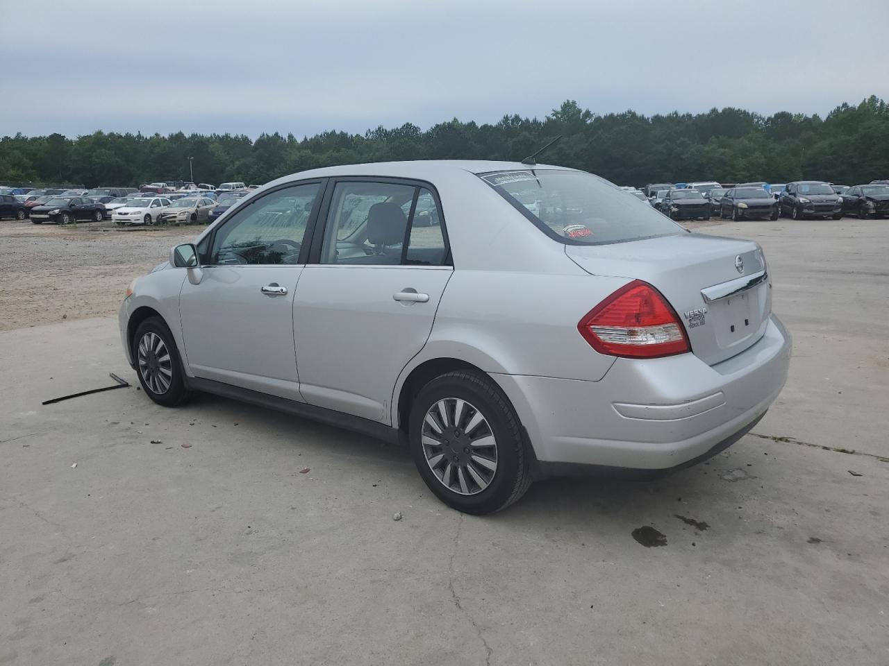 3N1BC11E47L424622 2007 Nissan Versa S