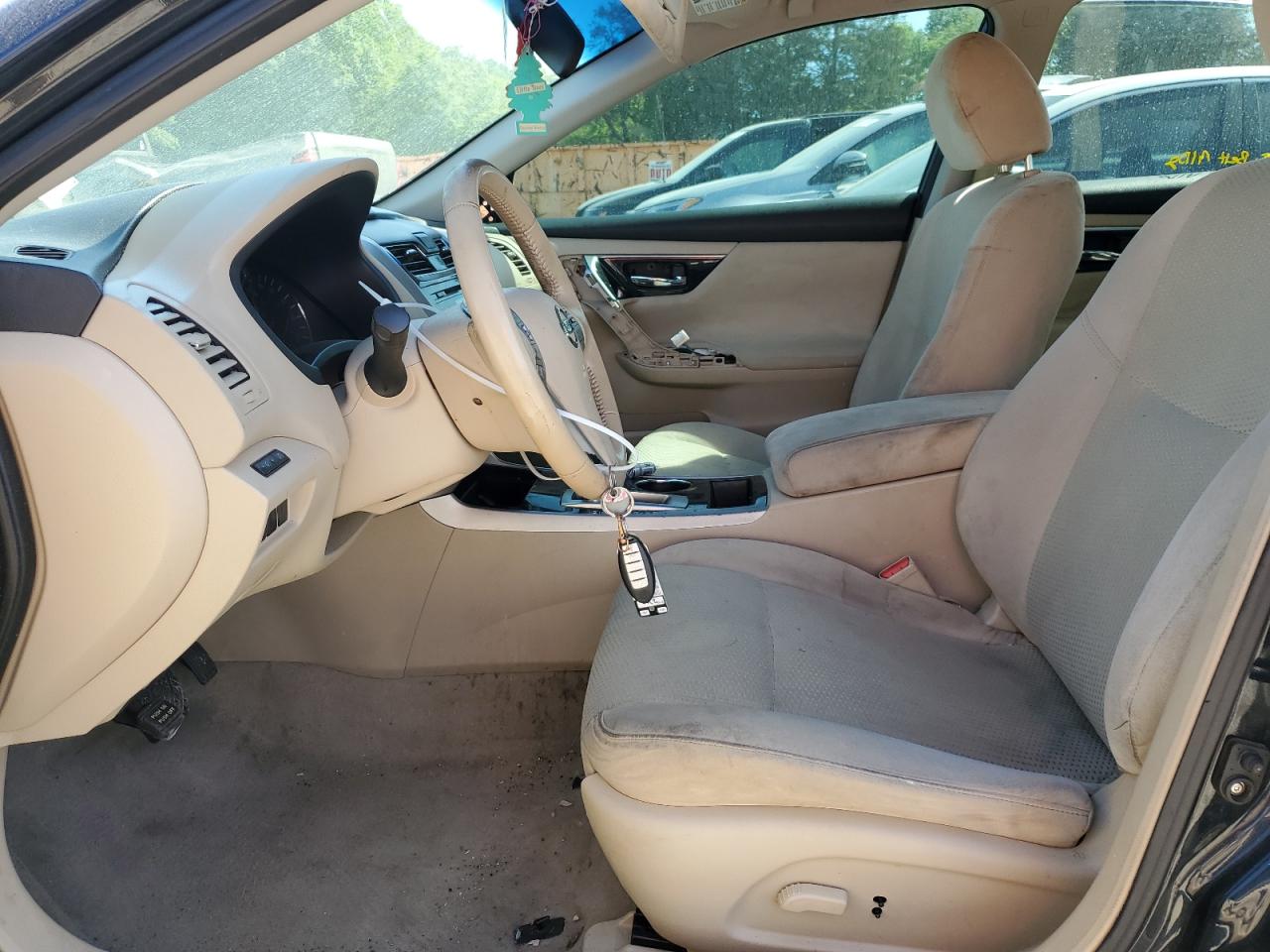 2014 Nissan Altima 2.5 vin: 1N4AL3AP0EC128825