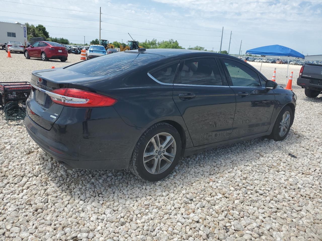 2018 Ford Fusion Se vin: 3FA6P0HD7JR180551